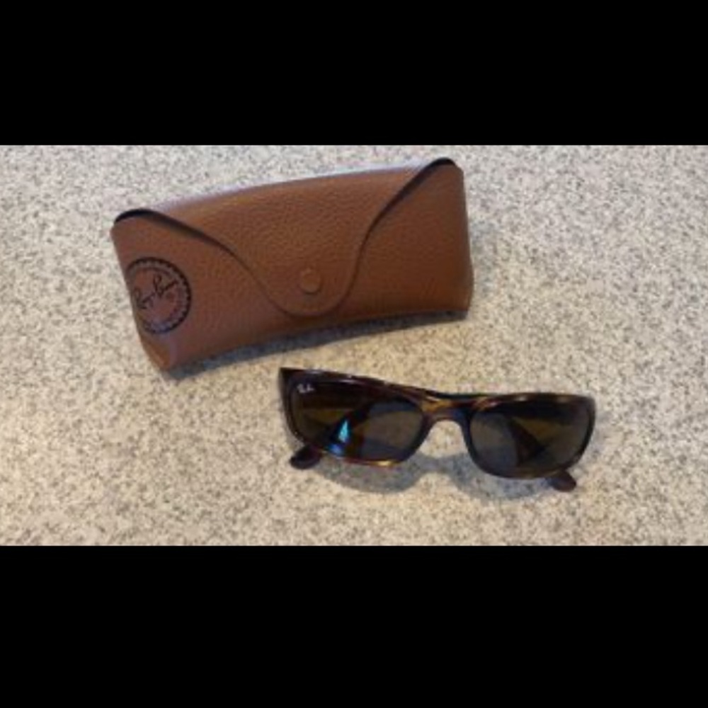 Men’s RayBan sunglasses